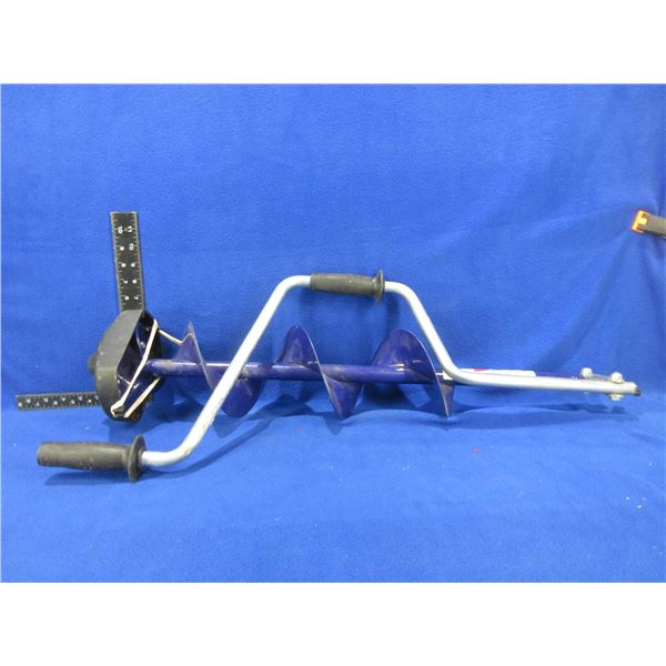 Normark Fin-Bore III Ice Auger - 5' Tall, 6" Blade