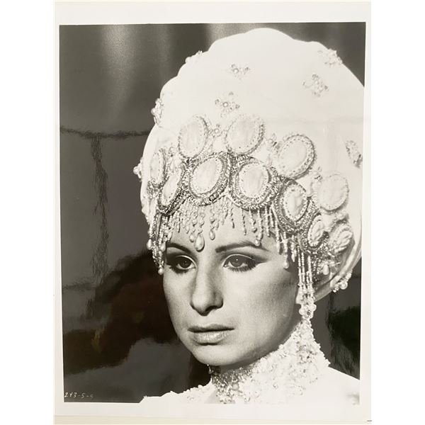 Barbra Streisand photo