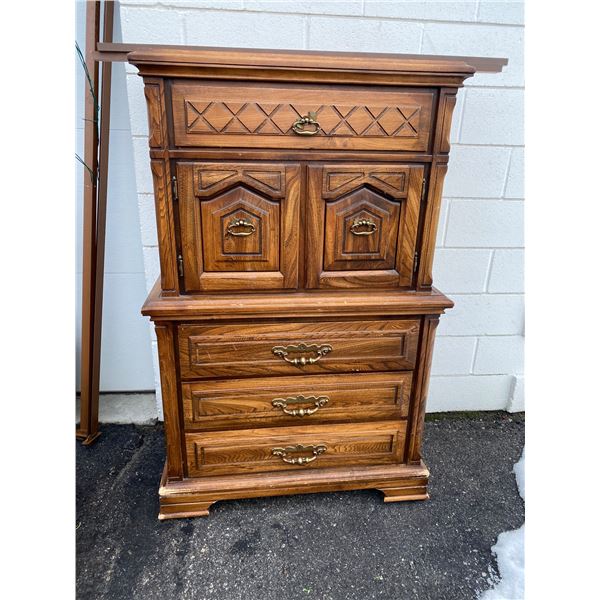 Armoire