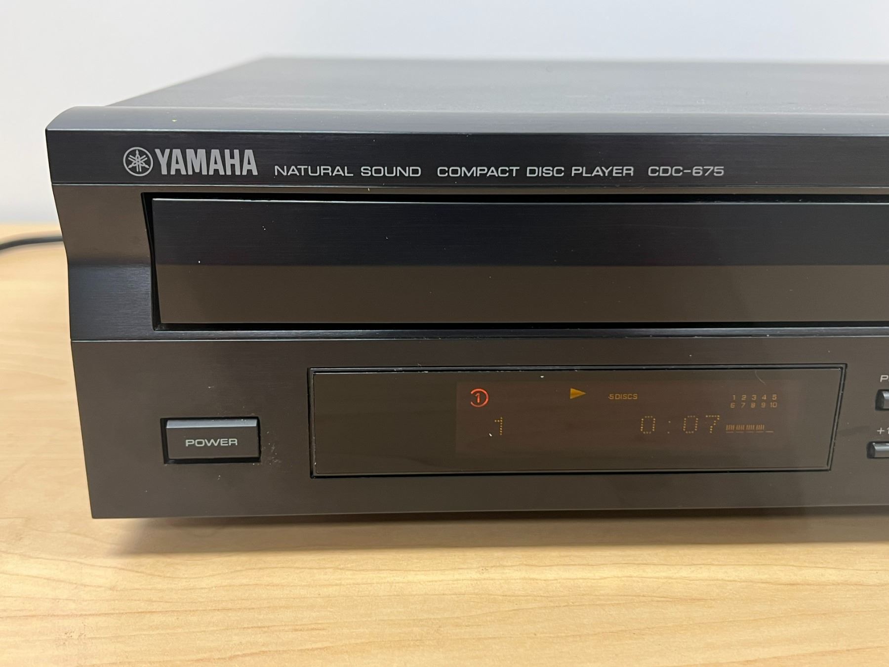 Yamaha Natural Sound CDC-675 Compact Disc 5 CD Player w/remote