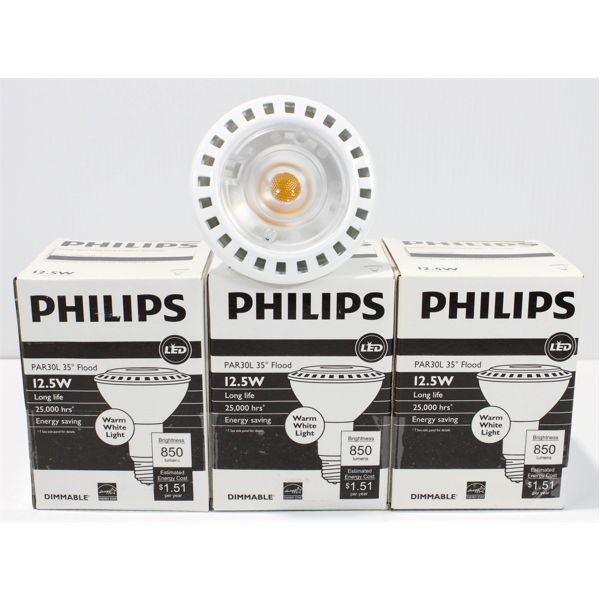 3 PACK PHILIPS 12.5W PAR30 35°  LED SPOT LIGHT