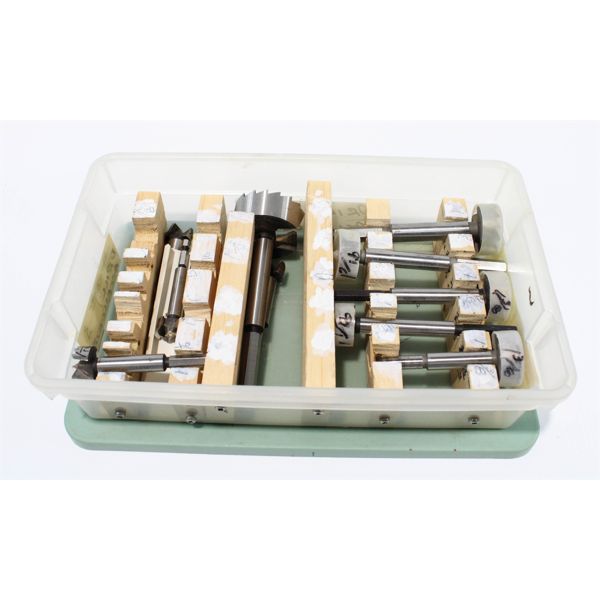 BIN OF ASSORTED SIZED DRILL BITS 