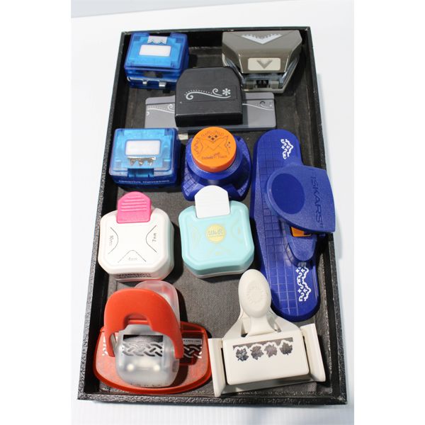 ASSORTED EDGING AND BORDER PAPER PUNCHES
