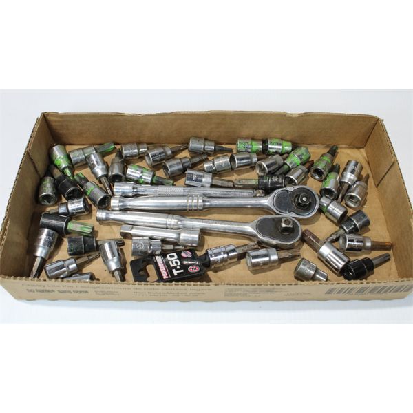 FLAT OF 3/8" DRIVE RATCHETS & BITS 
