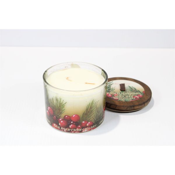 CLAIR DE LUNE CANDLE - HAVE A VERY BERRY HOLIDAY