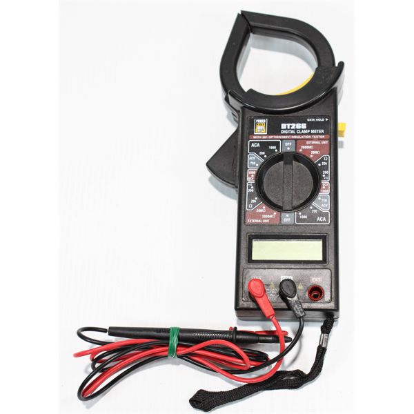 DIGITAL CLAMP METER