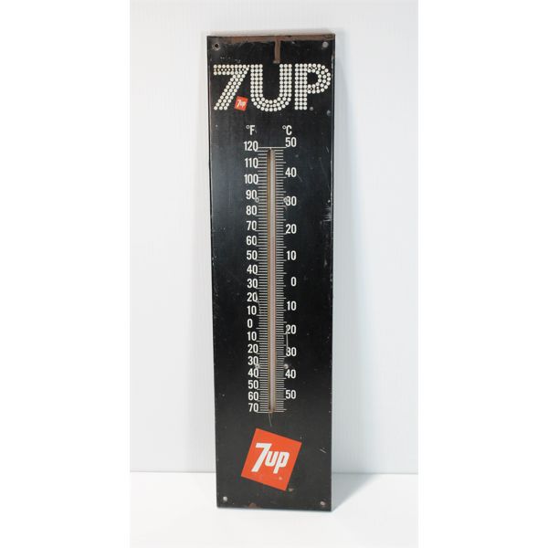 VINTAGE METAL 7UP ADVERTISING THERMOMETER