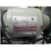 Image 2 : 5" BENCH GRINDER