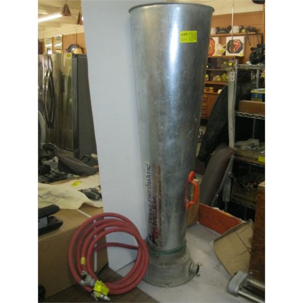 TEXAS PNEUMATIC AIR MOVER W/HOSE FOR VENTING HAZARDOUS