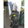 Image 1 : GOLF BAG W/ASSORTED TOUR STAR CLUBS