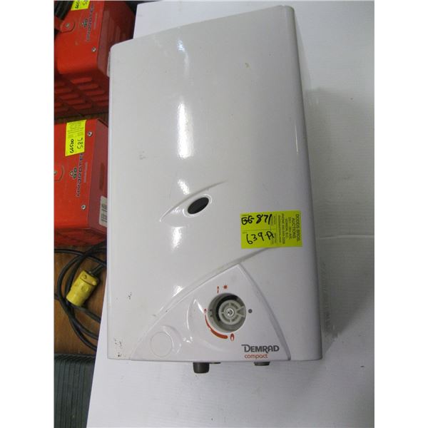 DEMRAD INSTANT HOT WATER HEATER