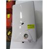 Image 1 : DEMRAD INSTANT HOT WATER HEATER