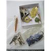 Image 2 : LOT OF ASSORTED FASHION JEWELRY