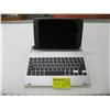 Image 1 : SAMSUNG TABLET & KEYBOARD
