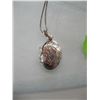 Image 2 : .925 SILVER LOCKET & 18" .925 BOX CHAIN