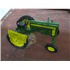 Image 1 : JOHN DEERE TRACTOR