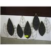 Image 1 : WIRE LEAF DECORATIVE WALL HANGING