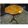 Image 1 : SMALL TRI-LEG SCALLOPED EDGE INLAID OCCASIONAL TABLE