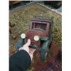 Image 2 : CANVAS BACK ALE WOOD DECORATIVE TRUCK
