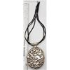 Image 3 : LARGE! SOLIS SOUTHWESTERN STERLING PENDANT
