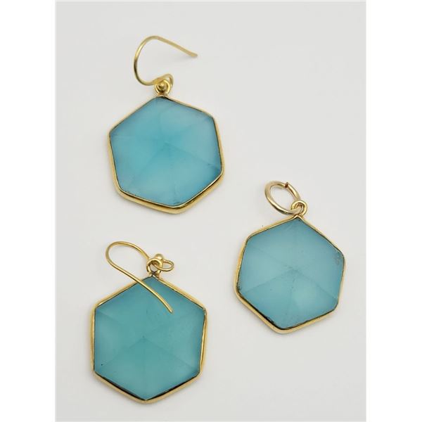SET! GOLD TONED STERLING PENDANT WITH 3-D