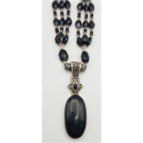 19 INCH TRIPLE STRANDED BLACK AND STERLING