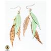 Image 1 : NEW LADIES METAL GREEN & GOLD TONE FEATHER