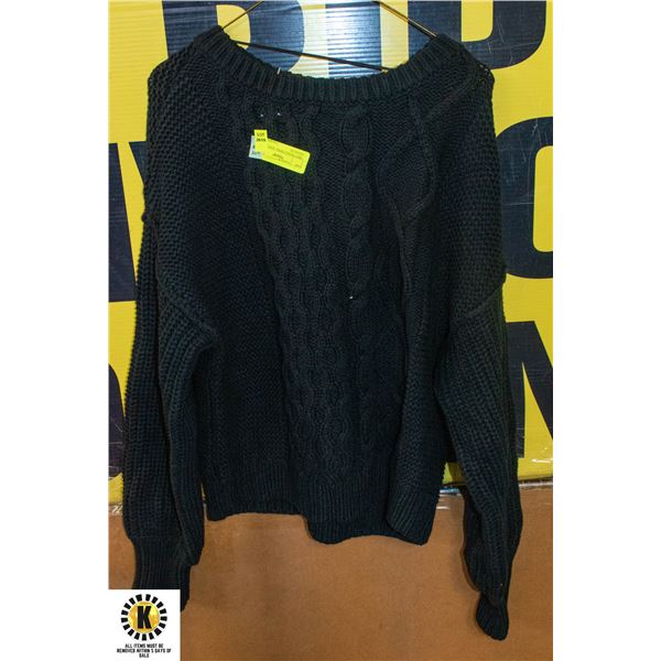 TREE PEOPLE SMALL KNIT SWEATER