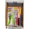 Image 1 : BOX OF NEW KNIVES AND SCISSORS INCL. NEW