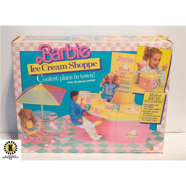 VINTAGE BARBIE ICE CREAM SHOP (FEW PCS MISSING)
