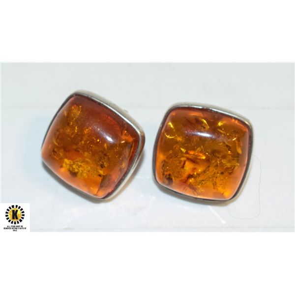 PAIR OF STERLING SILVER AMBER EARRINGS