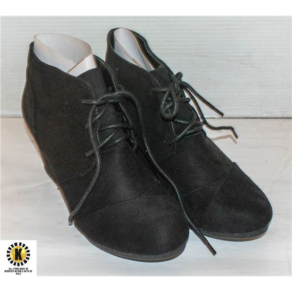 WOMENS LACEUP WEDGE ANKLE BOOTIE NEW