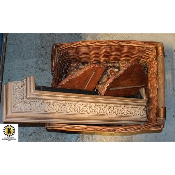ESTATE SCROLLED WALL SHELF & 2 GRAPE WALL