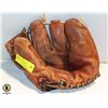 Image 1 : ESTATE ANTIQUE LEATHER BASEBALL GLOVE-ESTATE