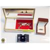 Image 1 : 2 ESTATE RINGS & MUSICAL JEWELRY BOX WITH JEWELRY