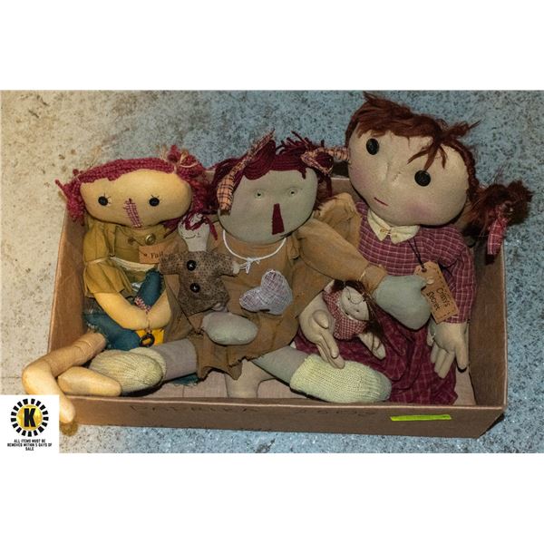 VINTAGE HANDMADE LARGE FOLK ART DOLLS TOGETHER