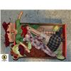 Image 1 : FOLK ART DOLLS ALL TOGETHER-ESTATE