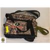 Image 1 : LARGE MOSSY OAK & ARMY GREEN DUFFLE BAGS