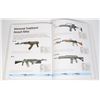 Image 6 : SMALL ARMS: VISUAL ENCYCLOPEDIA BOOK