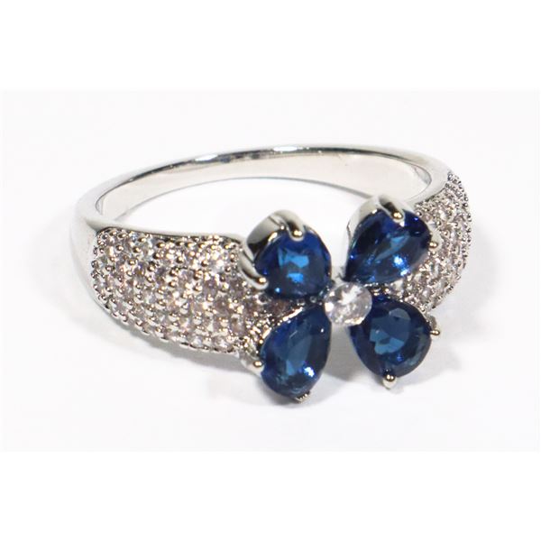 NEW RHINESTONE FLOWER RING SIZE 8