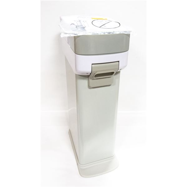 NEW UNBOXED SKIP HOP NURSERY DIAPER PAIL WITH