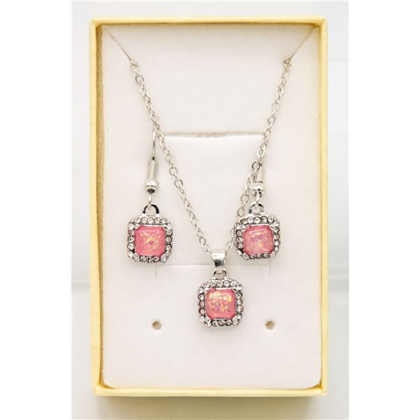 NEW SILVER PLATED EARRING & NECKLACE SET PINK