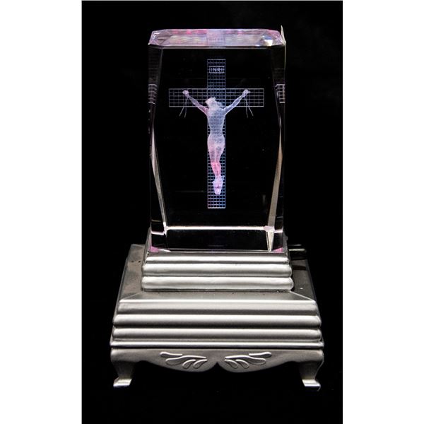CRYSTAL CRUSIFIX WITH LIGHT STAND
