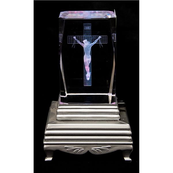 CRYSTAL CRUSIFIX WITH LIGHT STAND