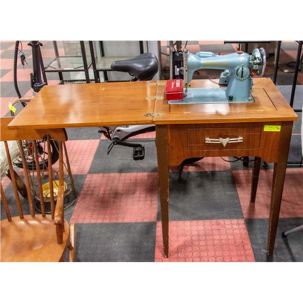 ESTATE VINTAGE "RARE" PIEDMONT (ELECTRA HOME