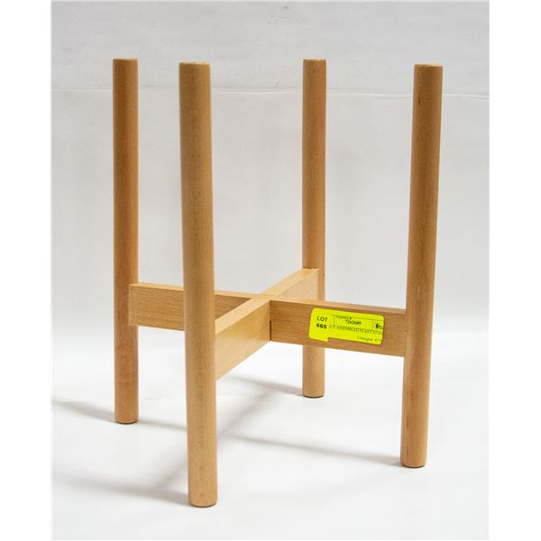 NEWLY ASSEMBLED PLANT STAND