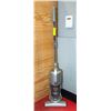 Image 1 : EURO-PROX 900 W STICK STYLE VACUUM
