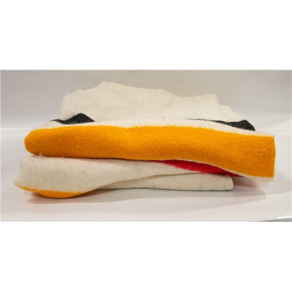 VINTAGE HUDSON BAY PRINT FULL SIZE WOOL BLANKET