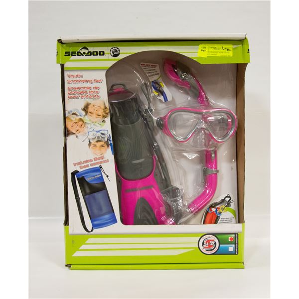 NEW SEA-DOO HOT PINK YOUTH SNORKELING SET