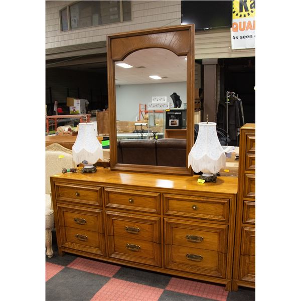 VINTAGE SKLAR-PEPPLER OAK DRESSER 9 DRAWER WITH